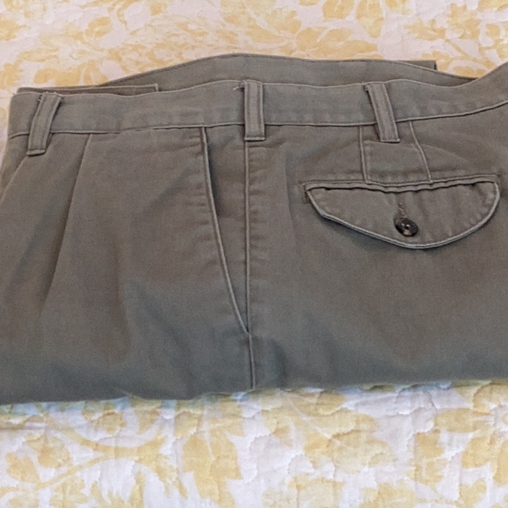 Green Casual Pants